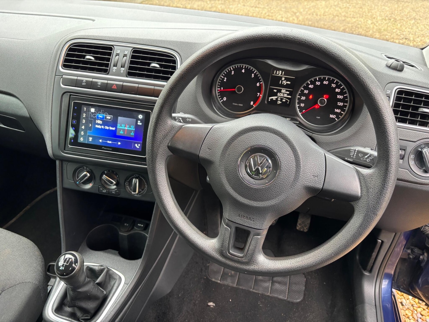 Used Volkswagen Polo 2014 for sale - 77400402: Photo 5