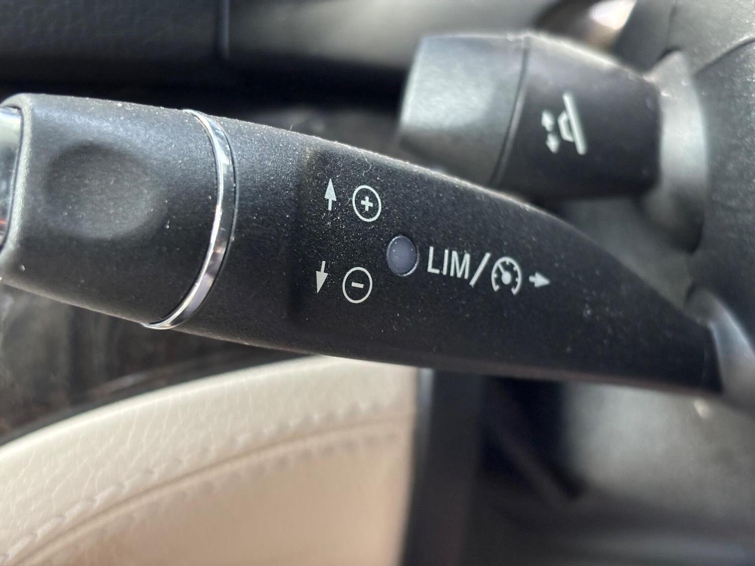 Used Mercedes-Benz SL 2014 for sale - 76179342: Photo 23