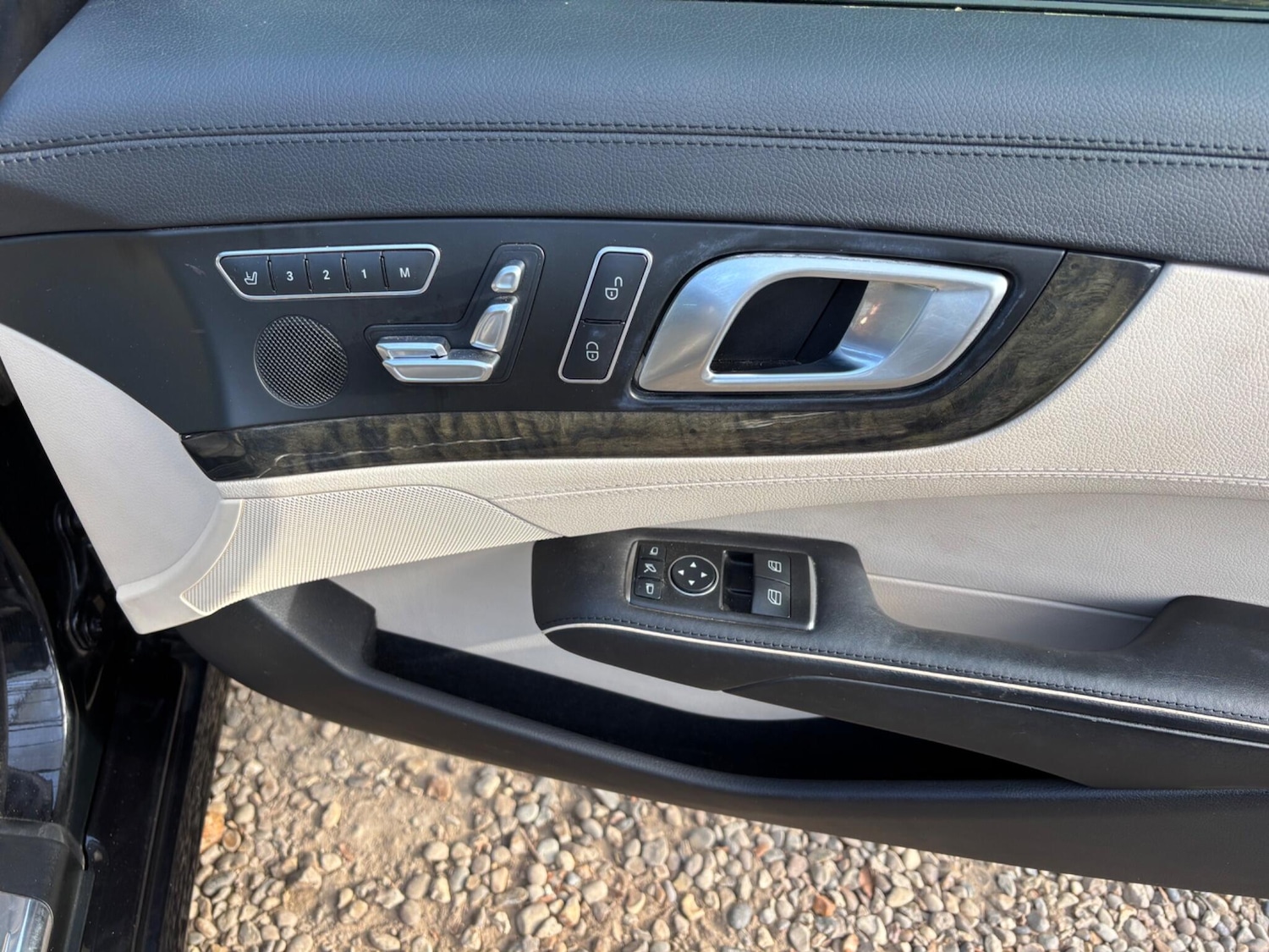 Used Mercedes-Benz SL 2014 for sale - 76179342: Photo 32