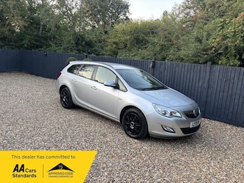 Used Vauxhall Astra 2011 for sale - 75600542: Photo