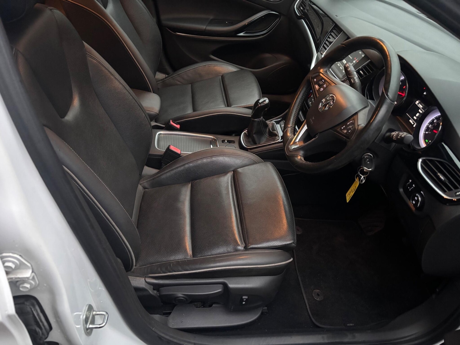 Used Vauxhall Astra 2016 for sale - 76584474: Photo 32