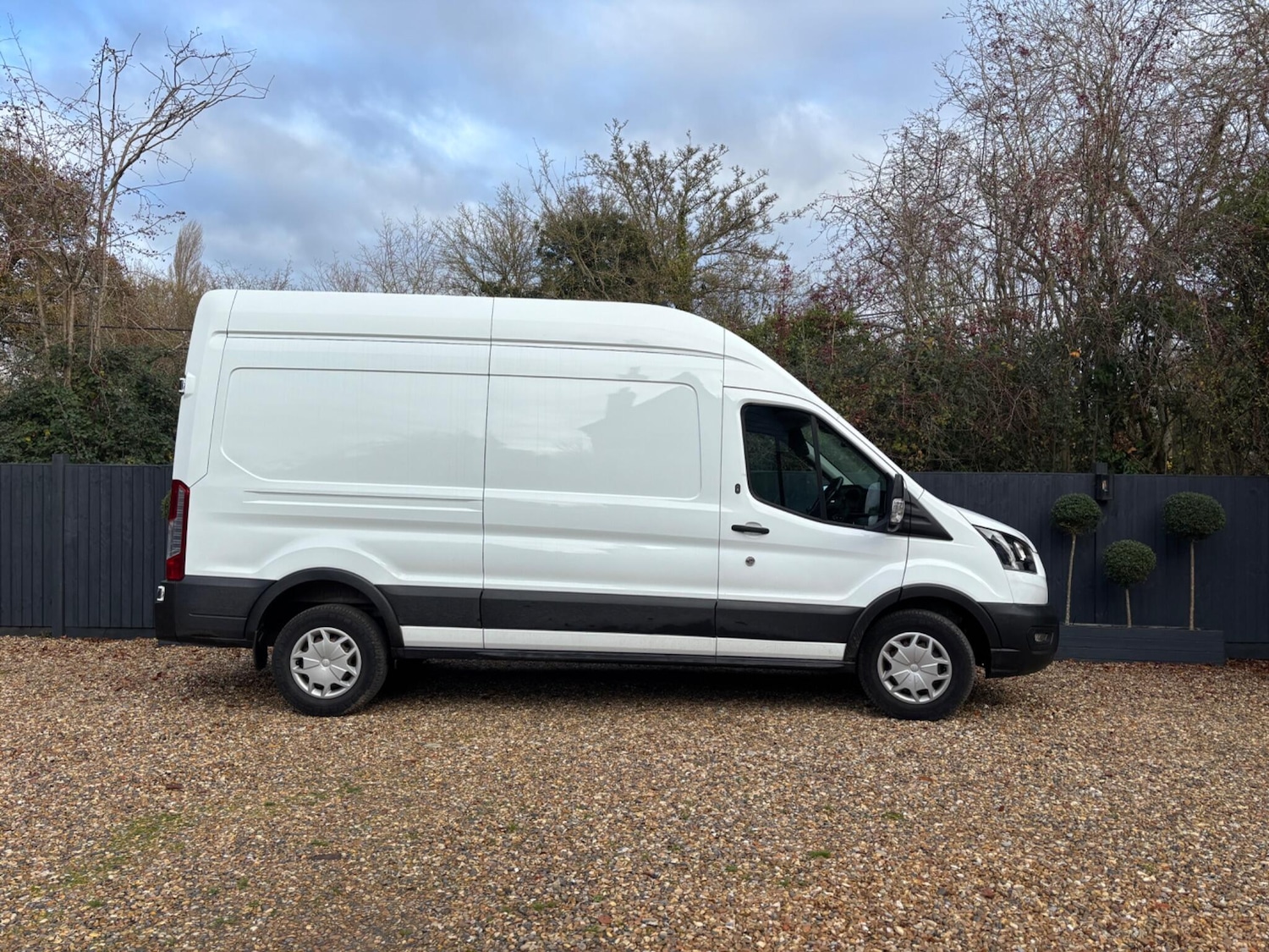 Used Ford Transit 2022 for sale - 76633547: Photo 2