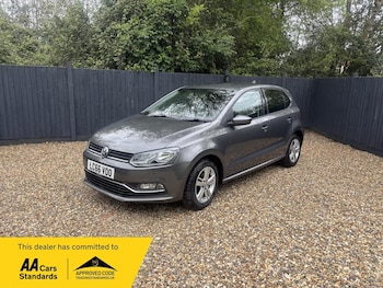 Used Volkswagen Polo 2016 for sale - 78318889: Photo