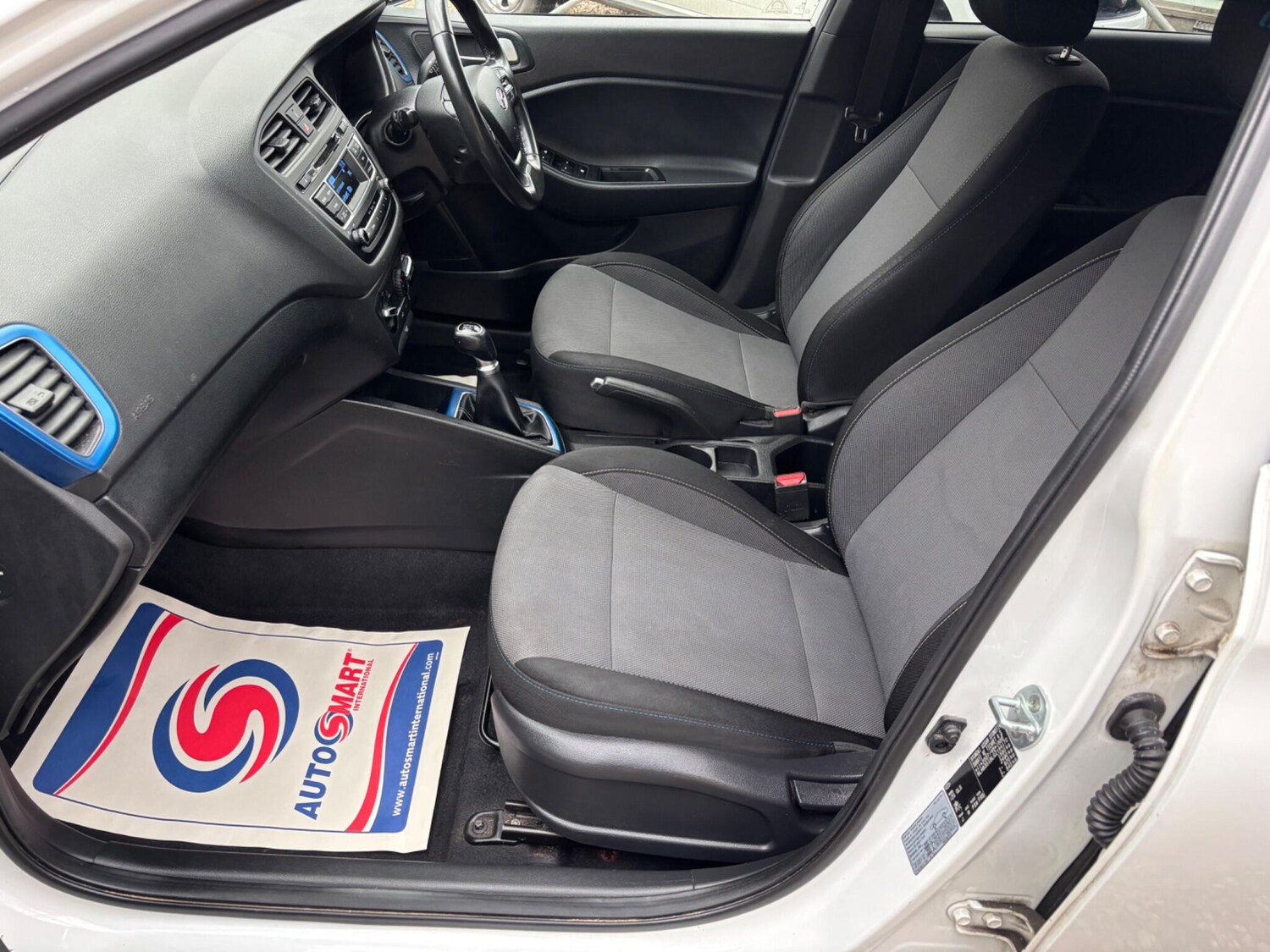 Used Hyundai i20 for sale - 77510325: Photo 7