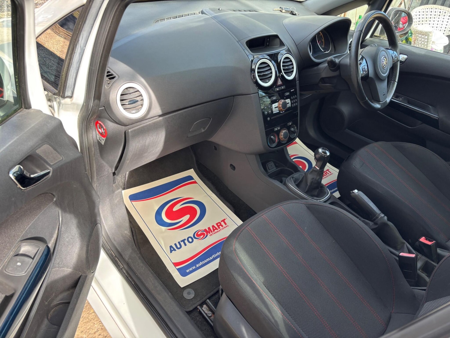 Used Vauxhall Corsa for sale - 77977690: Photo 11