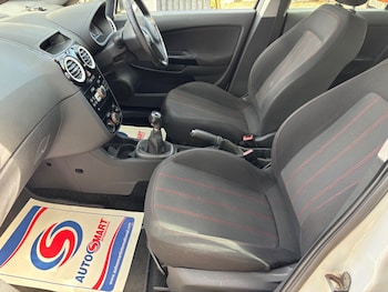 Used Vauxhall Corsa 2011 for sale - 77977690: Photo