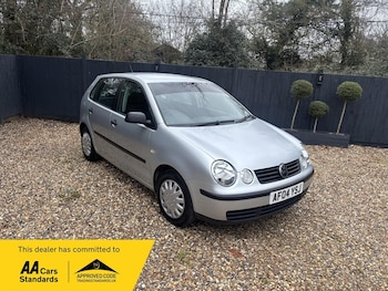 Used Volkswagen Polo 2004 for sale - 77598927: Photo
