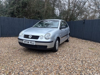 Used Volkswagen Polo 2004 for sale - 77598927: Photo