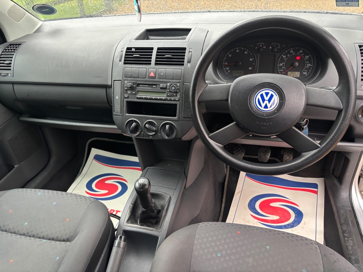 Used Volkswagen Polo 2002 for sale - 77783302: Photo 9