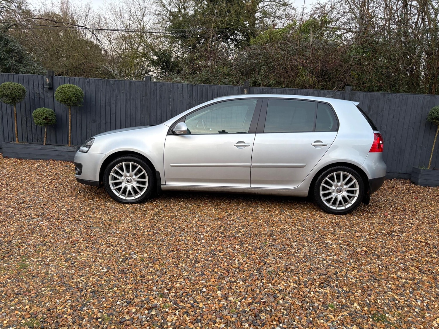 Used Volkswagen Golf 2009 for sale - 77377084: Photo 17