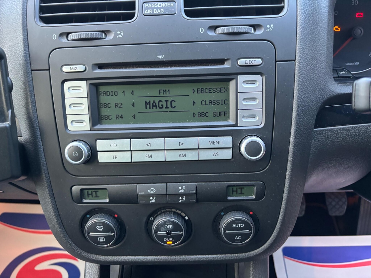 Used Volkswagen Golf 2009 for sale - 77377084: Photo 18