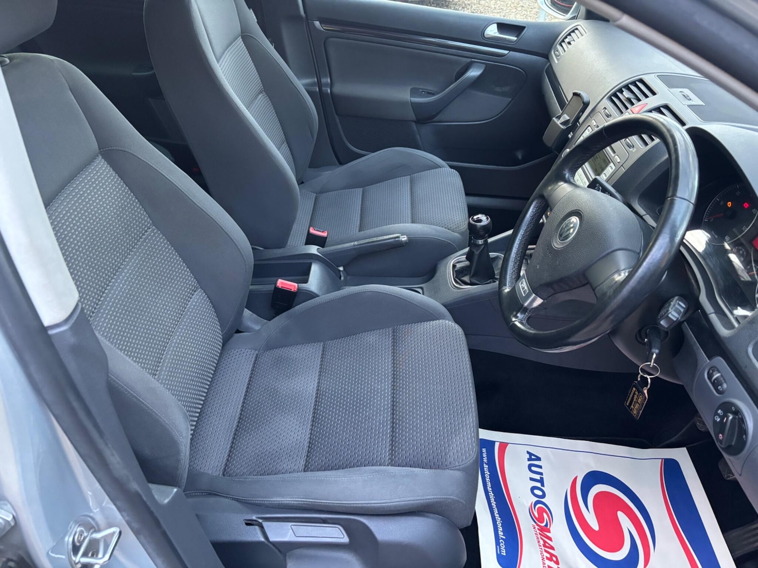 Used Volkswagen Golf 2009 for sale - 77377084: Photo 20