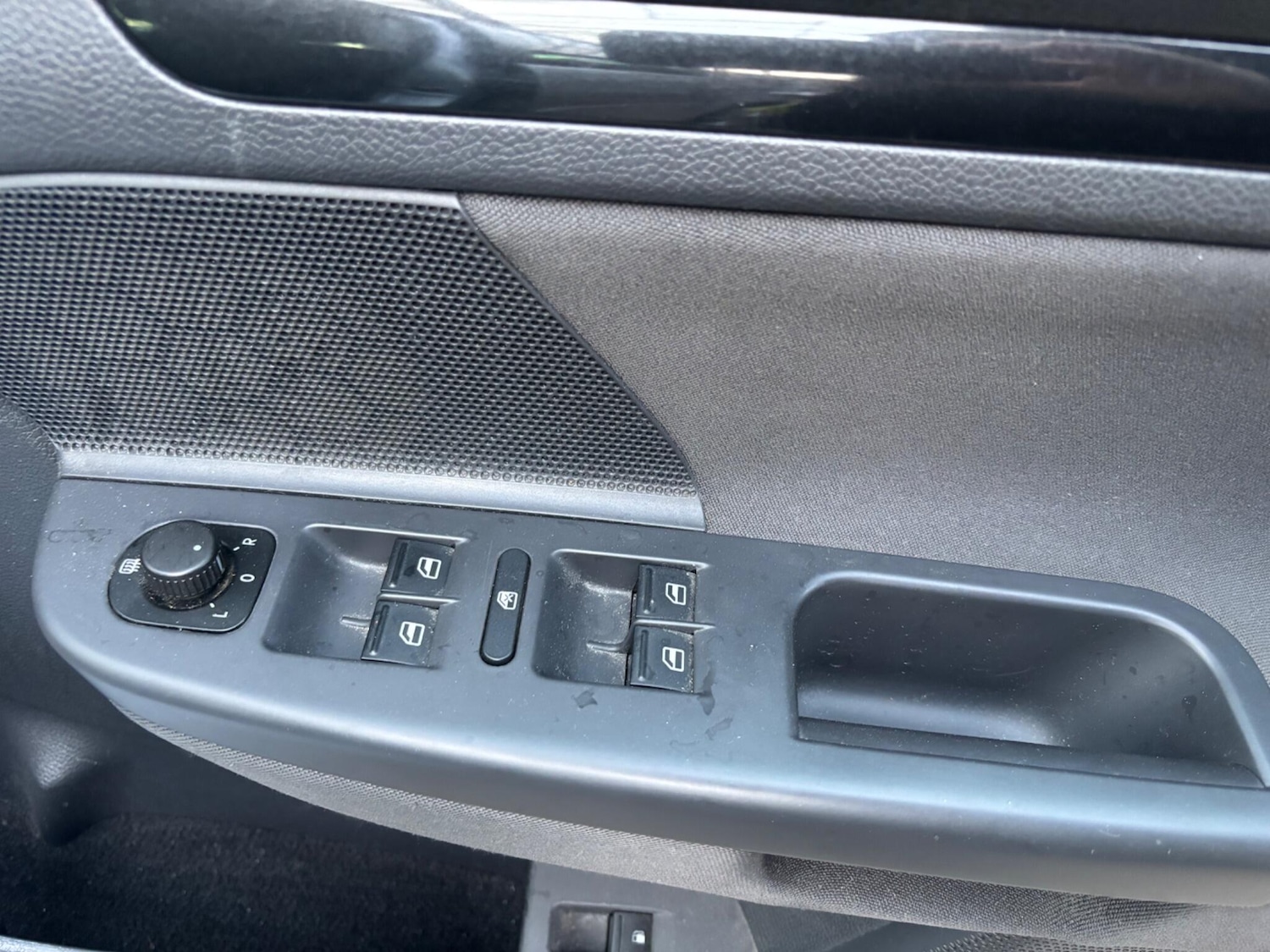 Used Volkswagen Golf 2009 for sale - 77377084: Photo 22