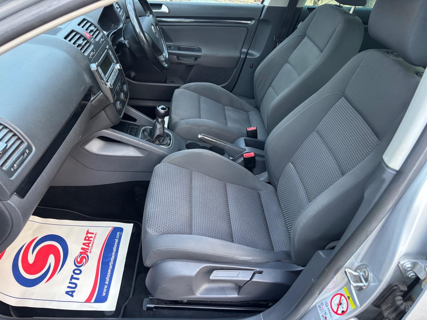 Used Volkswagen Golf 2009 for sale - 77377084: Photo 7