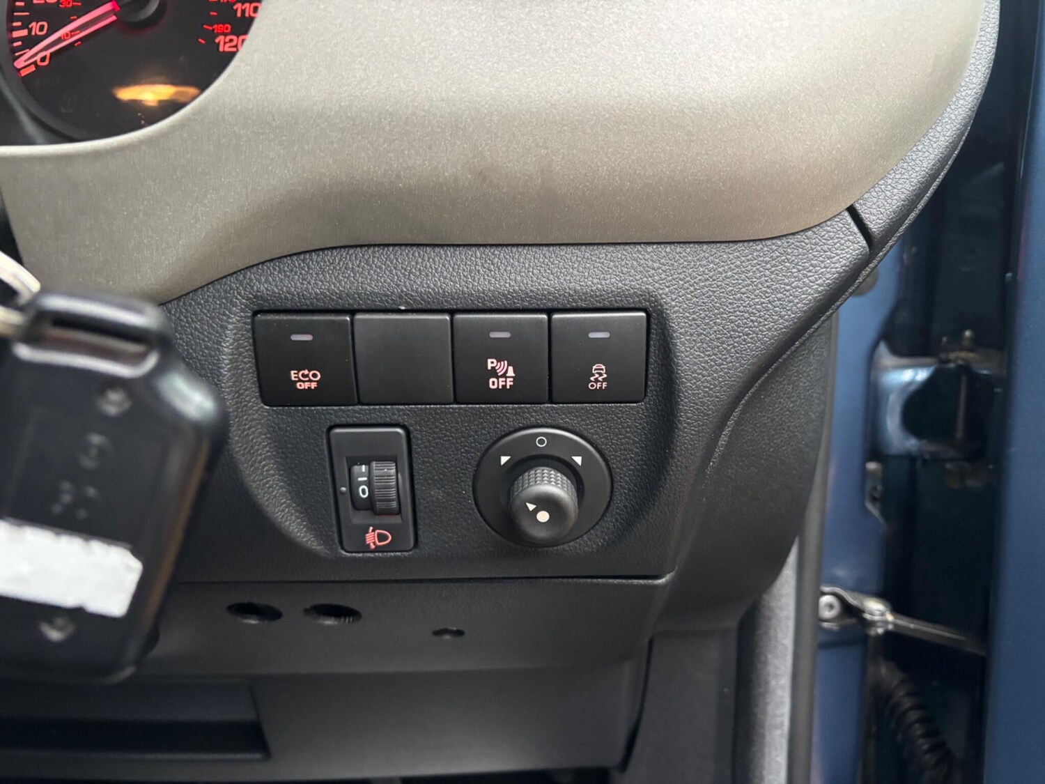 Used Citroen Berlingo 2015 for sale - 76591947: Photo 17