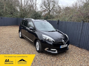 (16) - 1.5 dCi Dynamique Nav Auto Euro 6 5dr