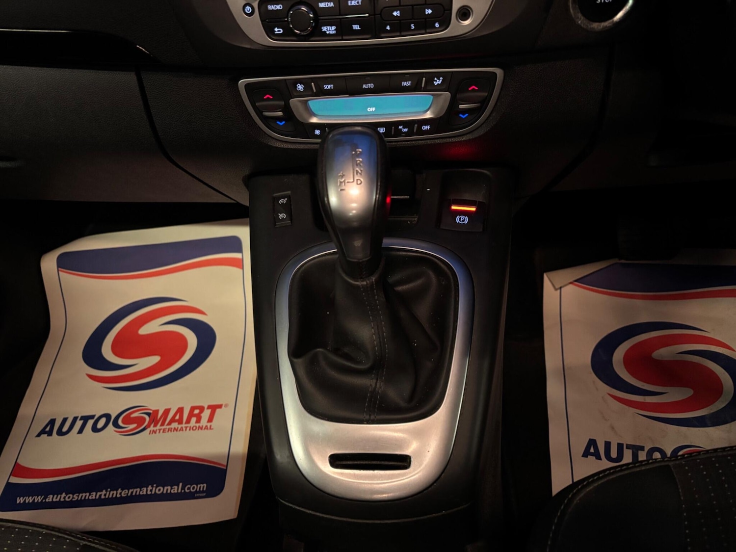 Used Renault Grand Scenic 2016 for sale - 77040565: Photo 22