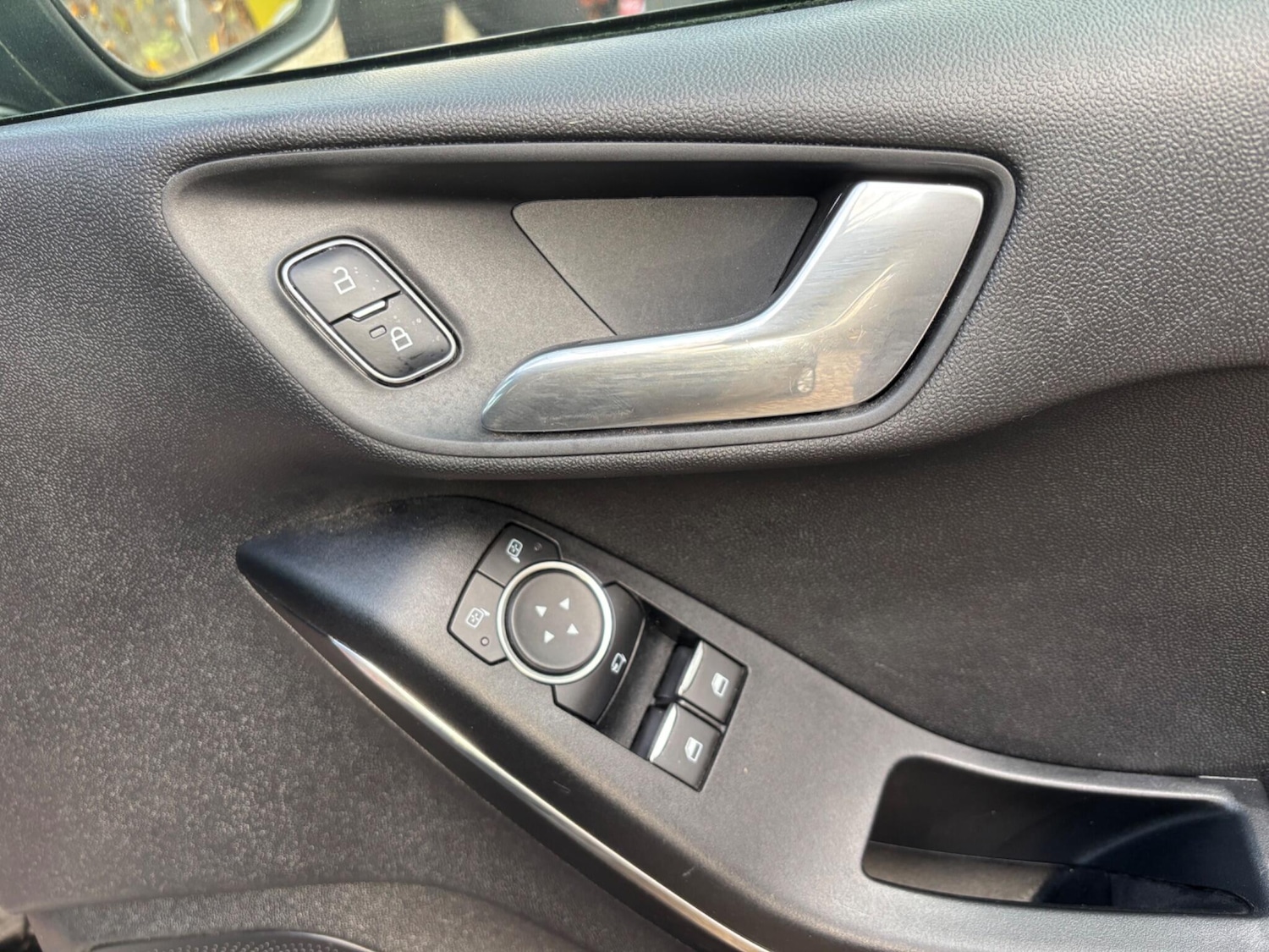 Used Ford Fiesta 2017 for sale - 76561929: Photo 29