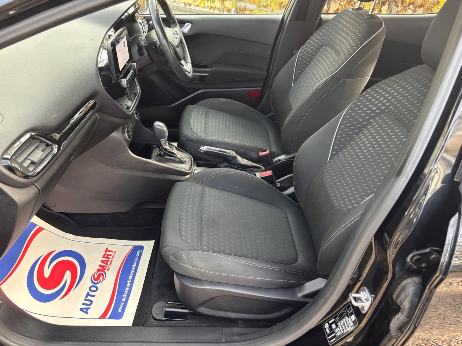 Used Ford Fiesta 2017 for sale - 76561929: Photo 7