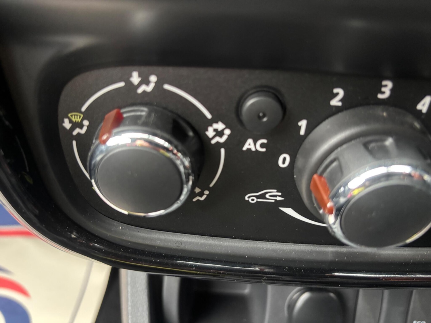 Used Dacia Duster for sale - 77784463: Photo 36