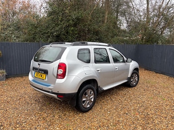 Used Dacia Duster 2014 for sale - 77784463: Photo