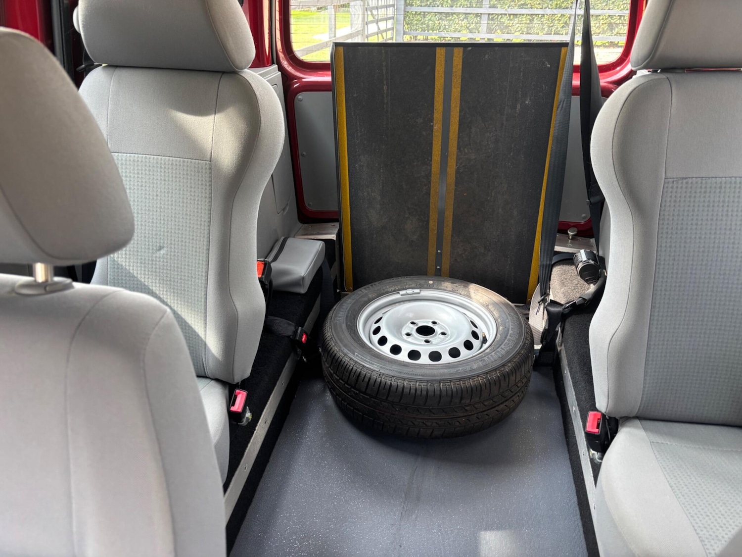 Used Volkswagen Caddy Maxi Life for sale - 77978014: Photo 23