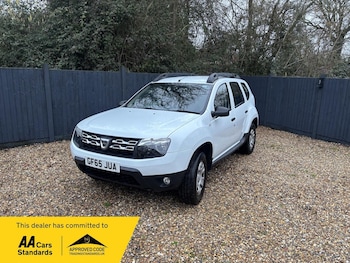 Used Dacia Duster 2015 for sale - 77495852: Photo