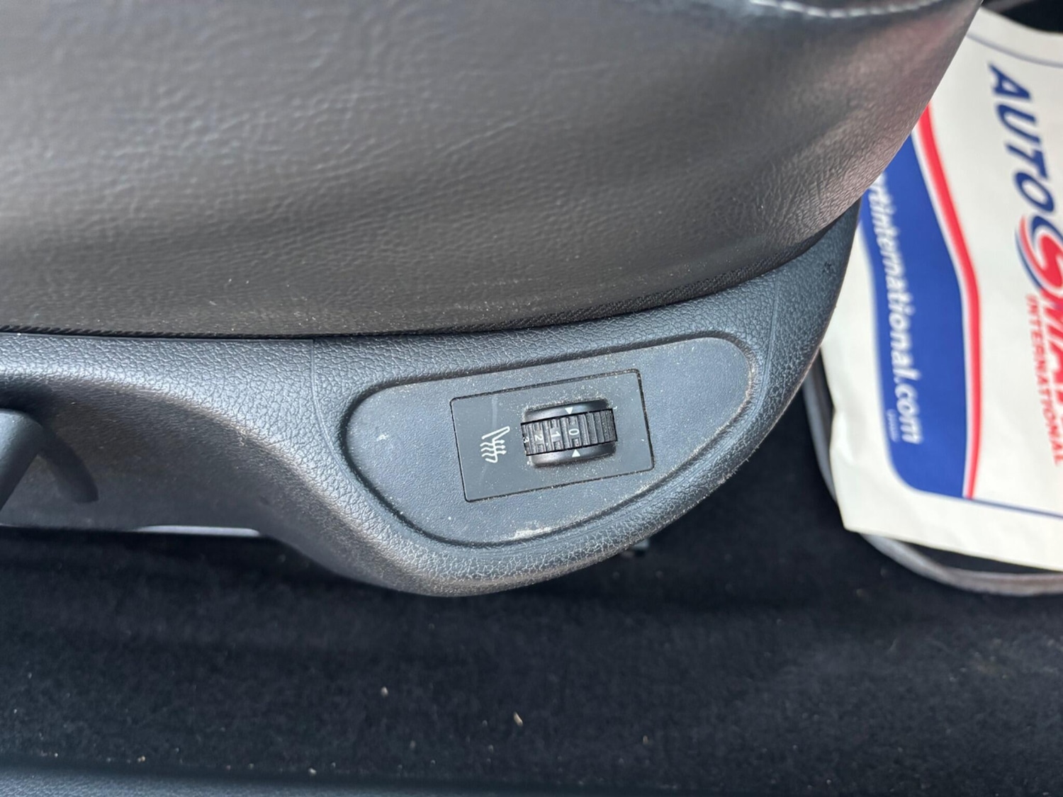 Used Peugeot 308 2014 for sale - 76607792: Photo 25