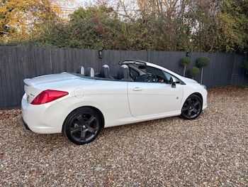 Used Peugeot 308 2014 for sale - 76607792: Photo