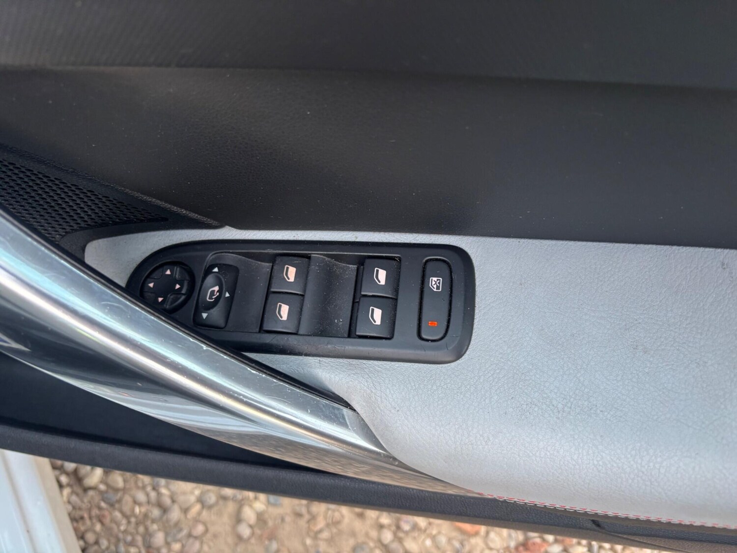 Used Peugeot 308 2014 for sale - 76607792: Photo 44