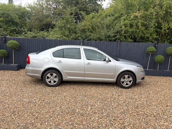 Used Skoda Octavia 2011 for sale - 75387108: Photo
