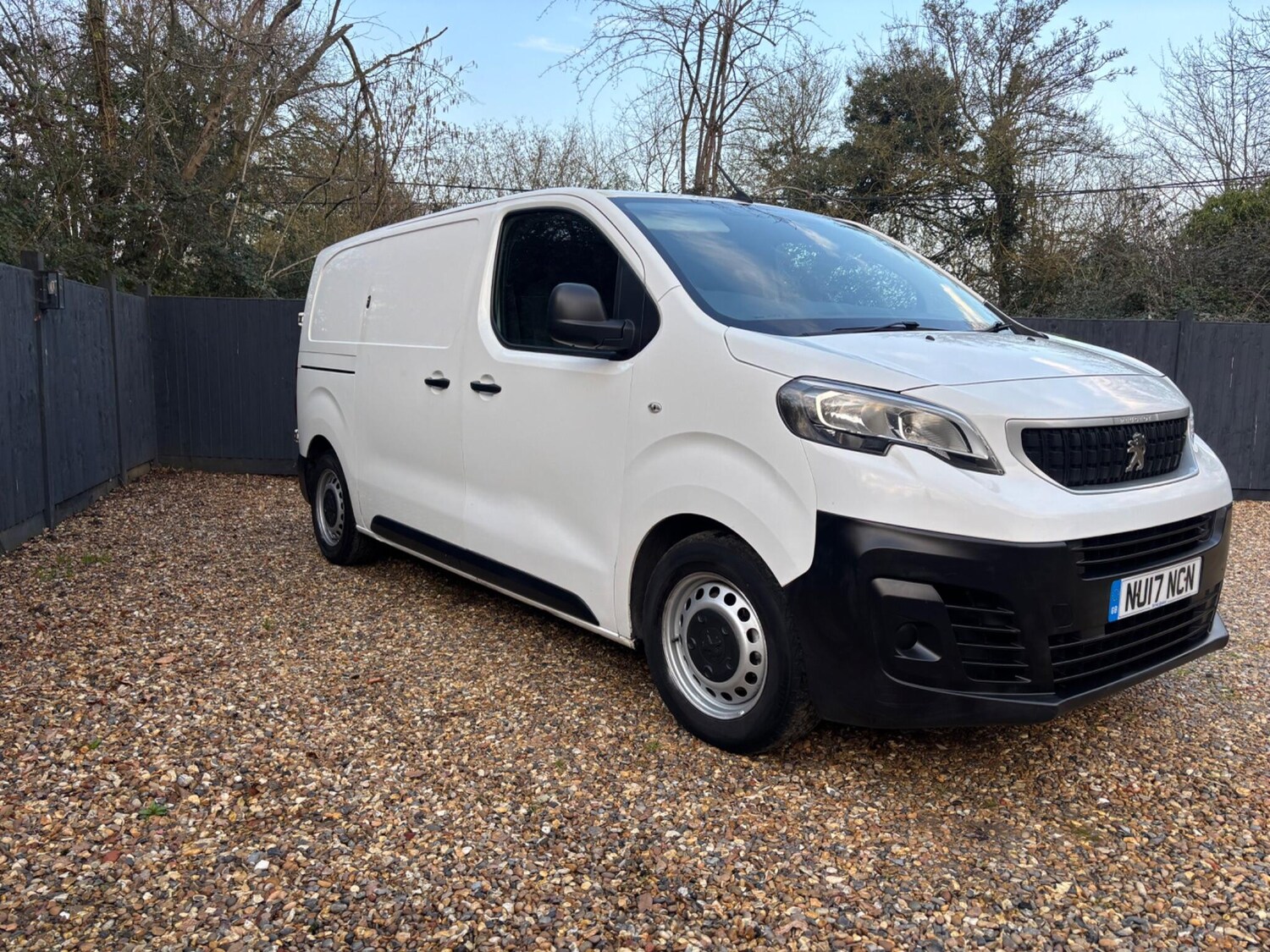 Used Peugeot Expert 2017 for sale - 77807869: Photo 16