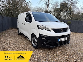 Used Peugeot Expert 2017 for sale - 77807869: Photo