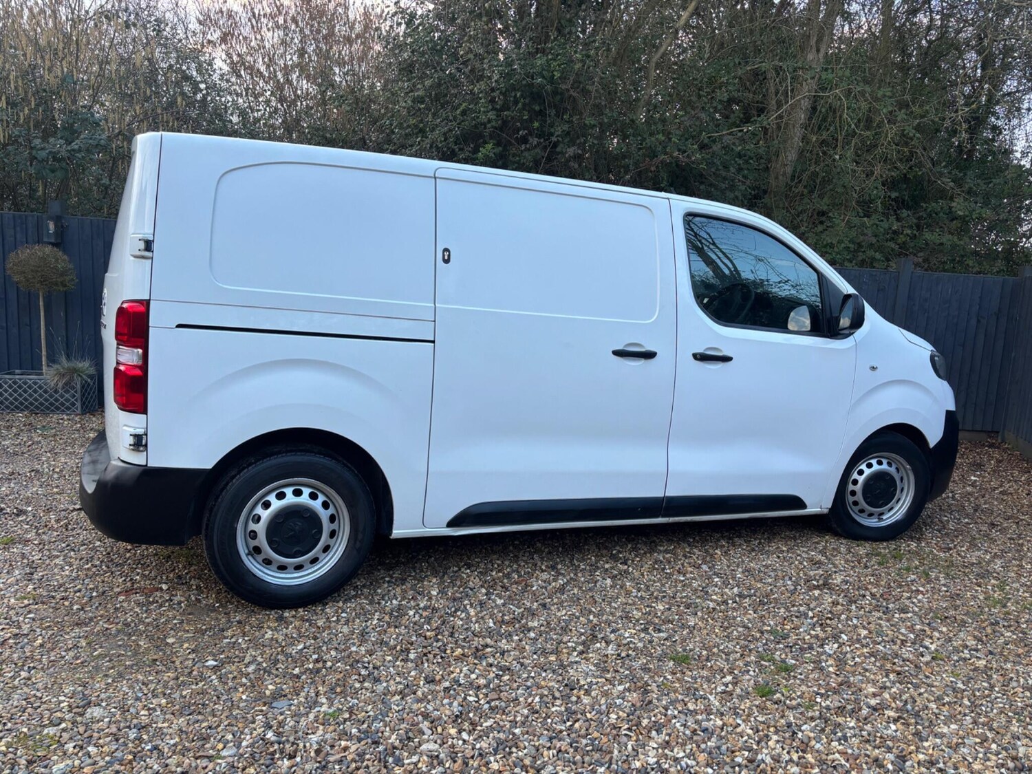 Used Peugeot Expert 2017 for sale - 77807869: Photo 20