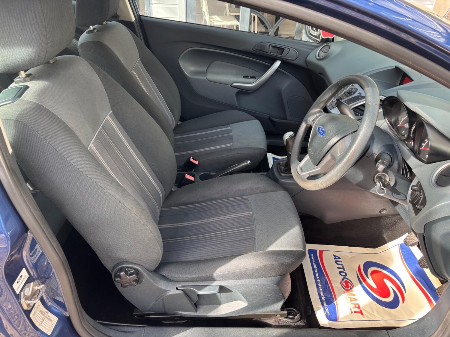 Used Ford Fiesta 2010 for sale - 76371735: Photo 17