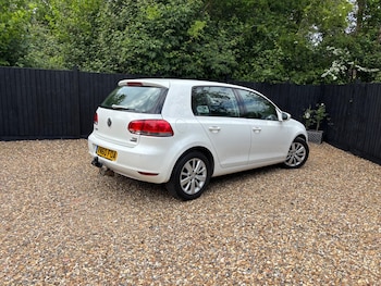 Used Volkswagen Golf 2010 for sale - 78527810: Photo