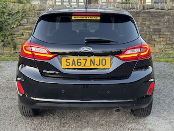 Used Ford Fiesta 2017 for sale - 76891785: Photo