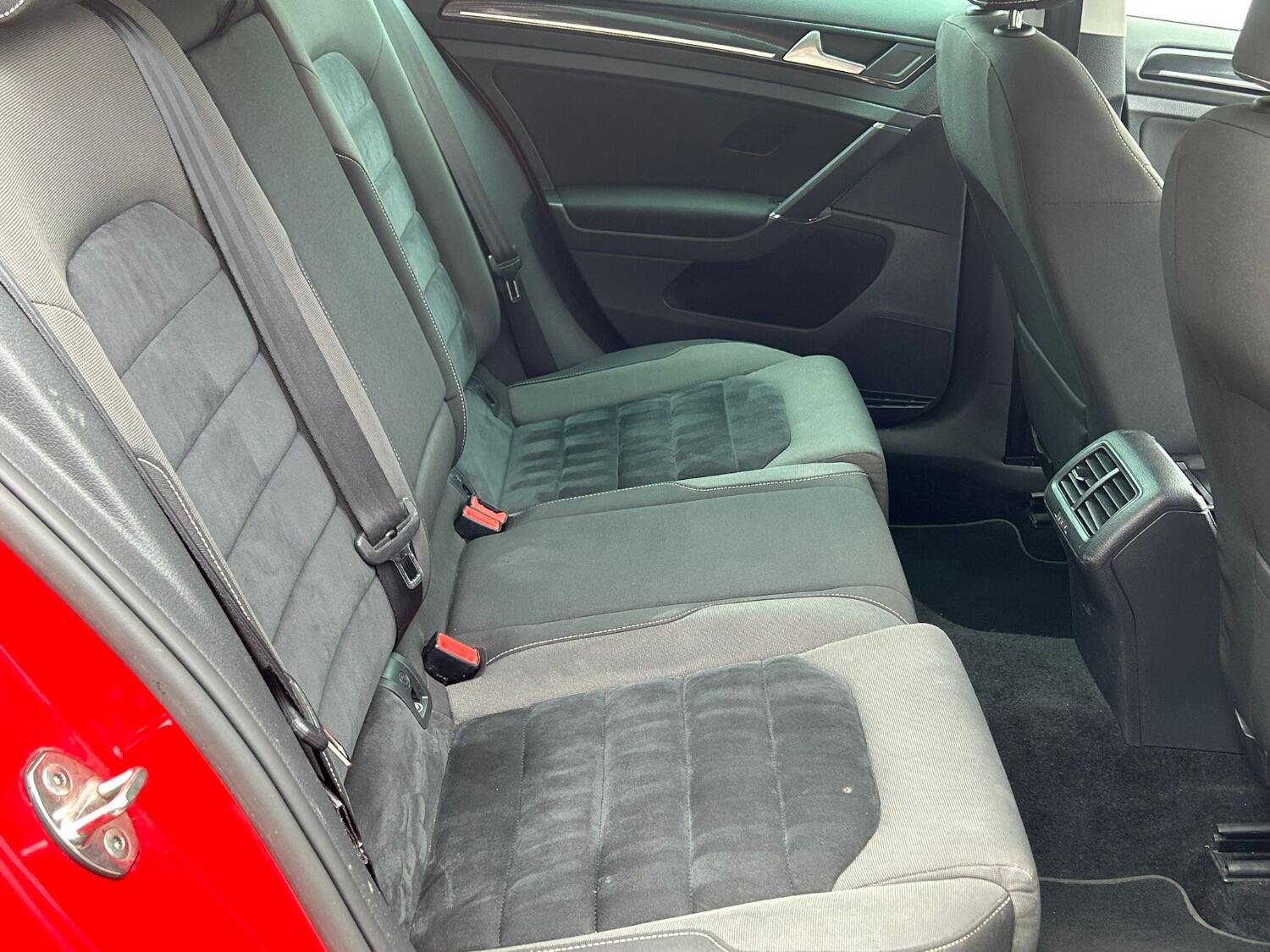 Used Volkswagen Golf 2013 for sale - 76483075: Photo 10