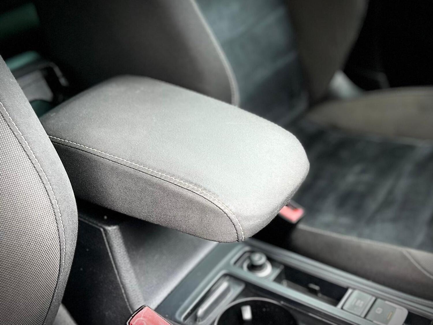 Used Volkswagen Golf 2013 for sale - 76483075: Photo 14