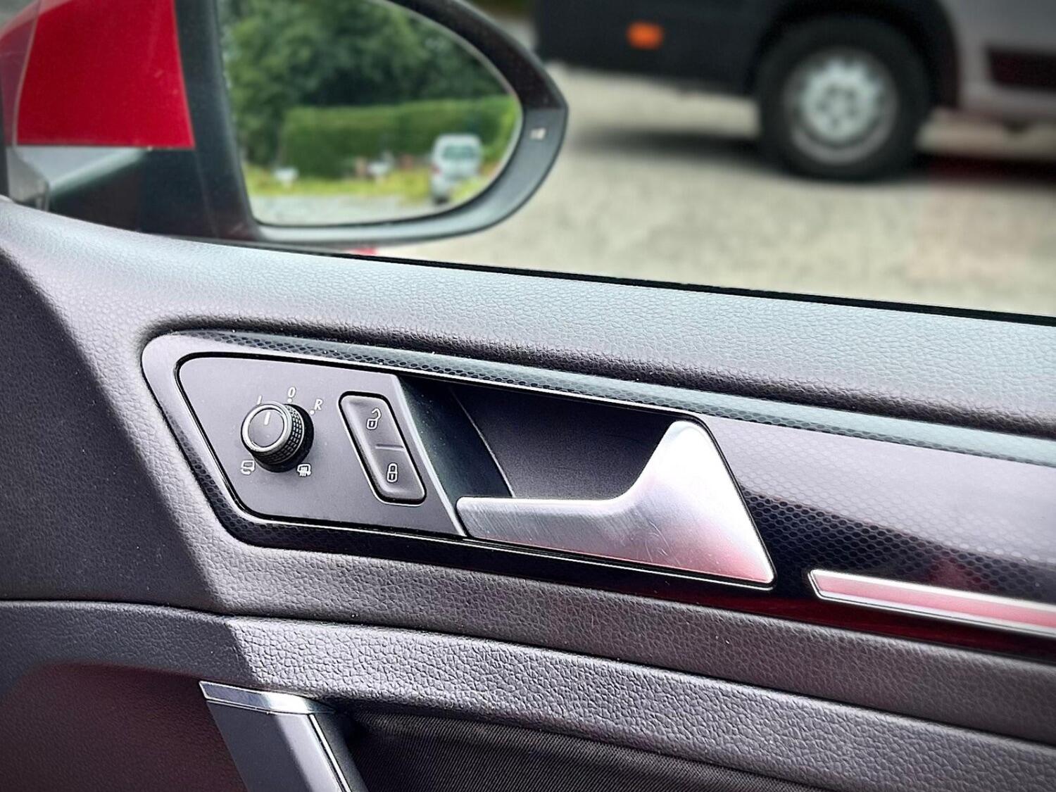 Used Volkswagen Golf 2013 for sale - 76483075: Photo 18