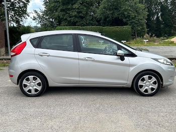 Used Ford Fiesta 2009 for sale - 76483051: Photo