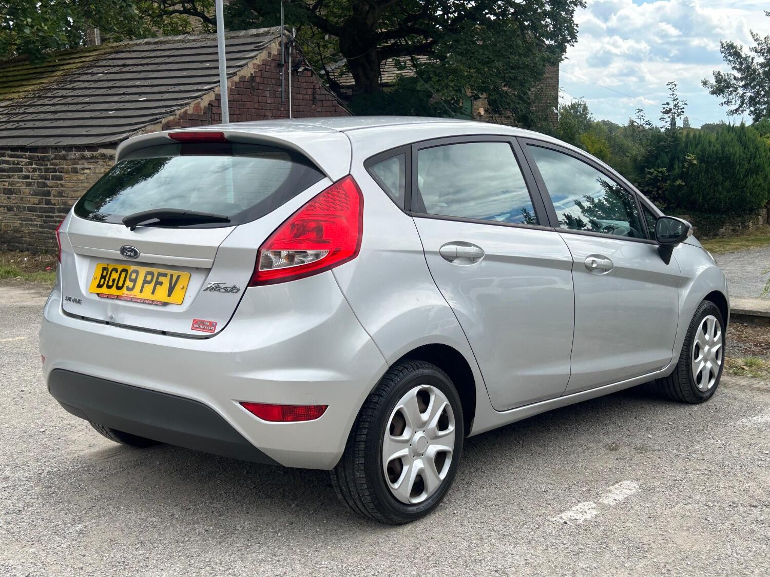 Used Ford Fiesta 2009 for sale - 76483051: Photo 3