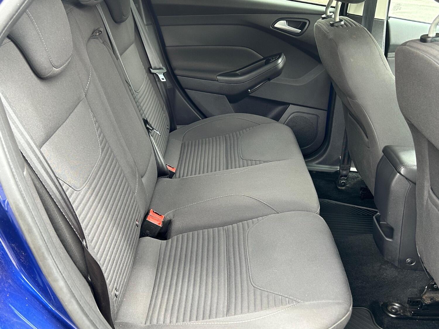 Used Ford Focus 2015 for sale - 76482844: Photo 10