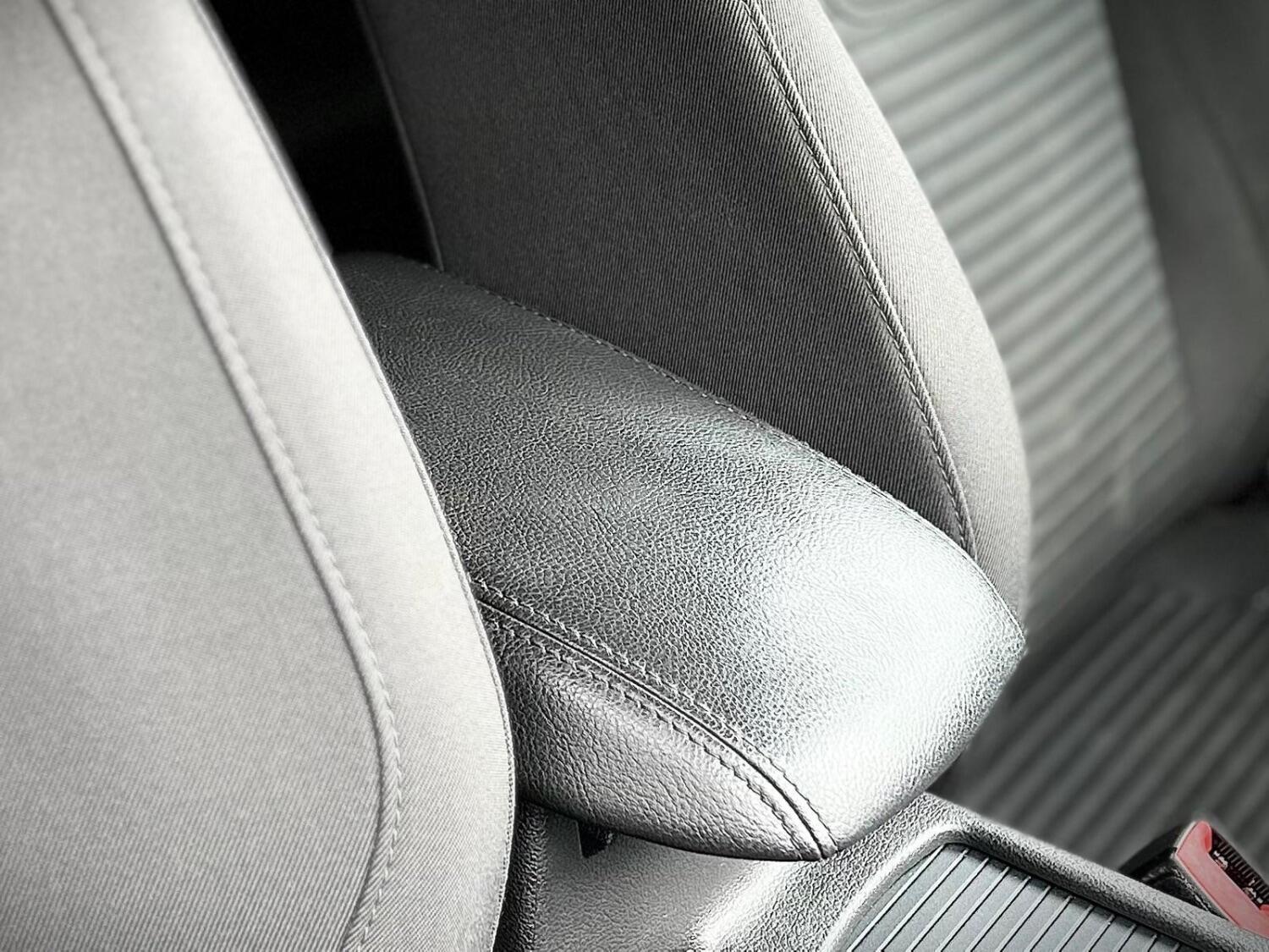 Used Ford Focus 2015 for sale - 76482844: Photo 16