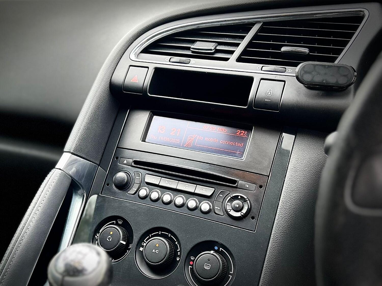 Used Peugeot 3008 2012 for sale - 76482984: Photo 13