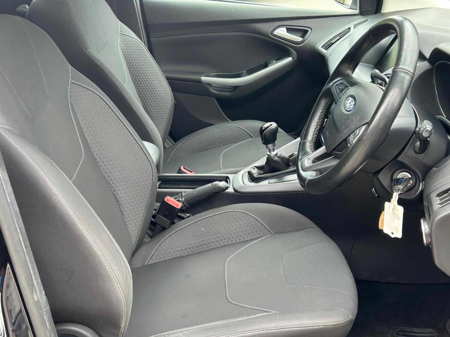 Used Ford Focus 2015 for sale - 76483069: Photo 10