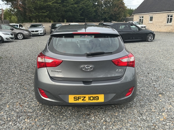Used Hyundai i30 2014 for sale - 76043775: Photo 4