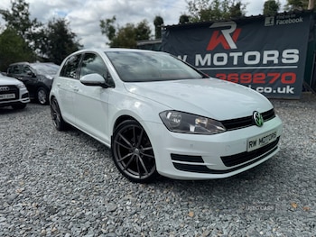 Volkswagen - Golf