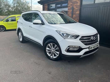 Used Hyundai Santa Fe 2017 for sale - 79521970: Photo