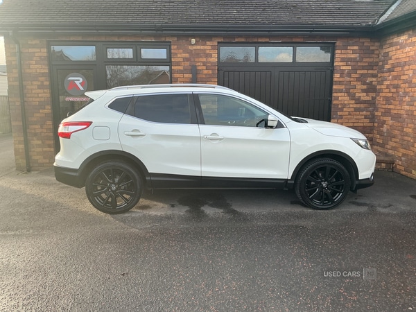 Used Nissan Qashqai 2016 for sale - 77192271: Photo 2